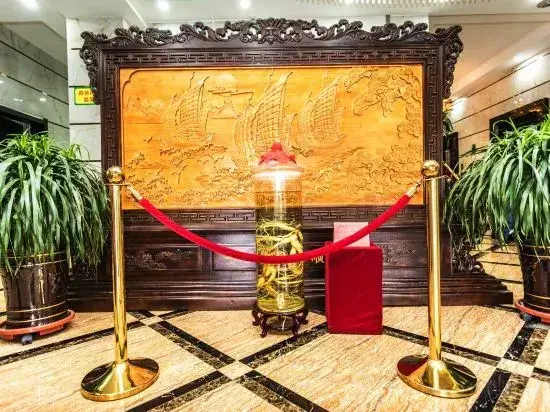 Цзюцюань: Dunhuang Yingyuan Hotel (Shazhou Night Market)