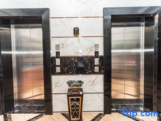 Цзюцюань: Dunhuang Yingyuan Hotel (Shazhou Night Market)