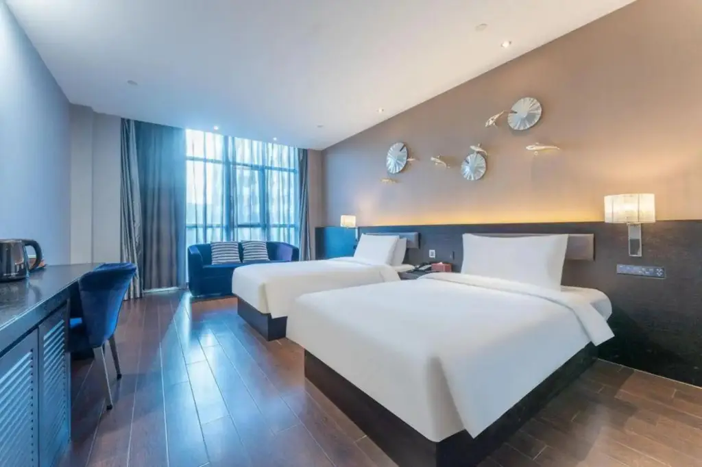 Шанхай: Orange Crystal Hotel