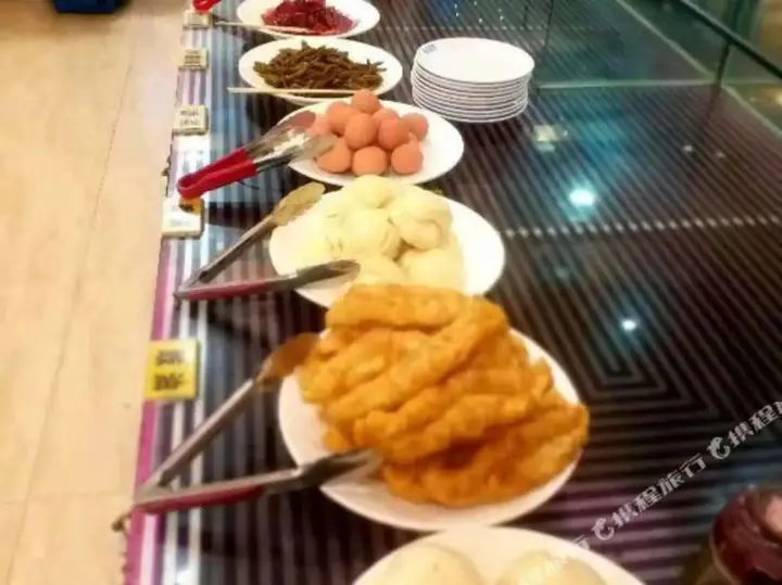 Баодин: Taoyuan Hotel