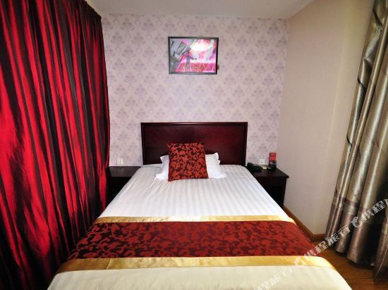 Ханчжоу: More than a flower shop design hotel