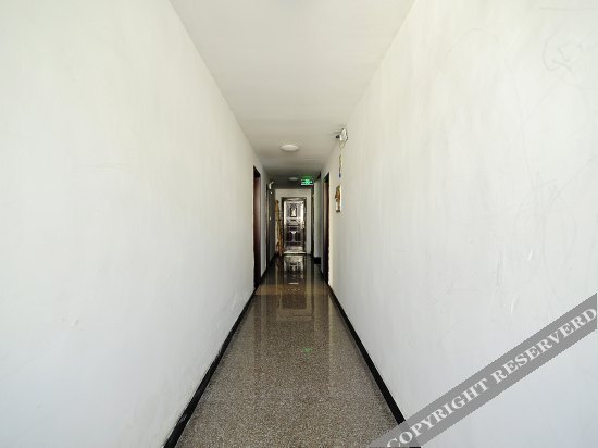 Xinya Express Hotel — фото 1