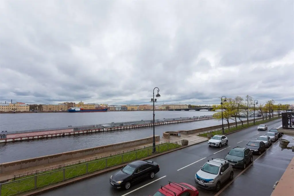 Санкт-Петербург: Дом Бенуа