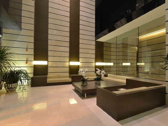 Carnival CEO Hotel (Chengdu Tianfu 3rd Street Funian Square) — фото 1