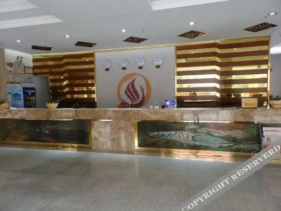Байсе: Mubian Hotel