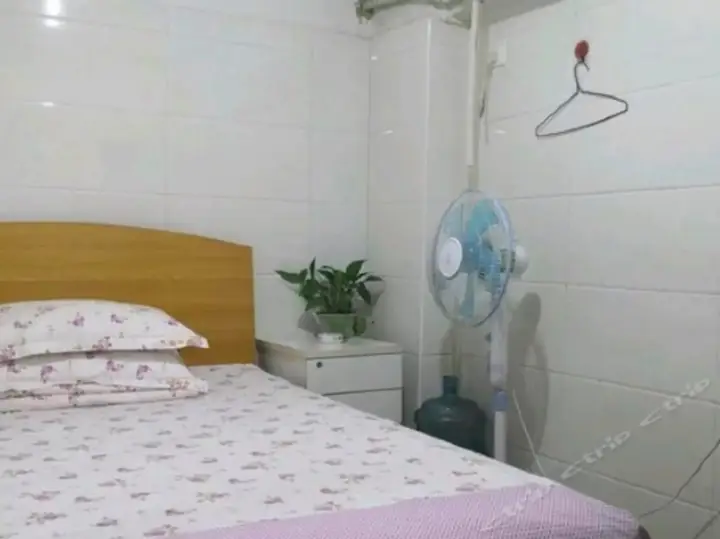 Ухань: Huadu Hostel