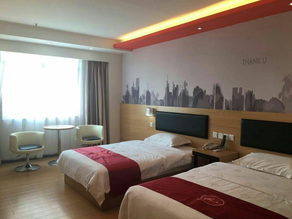 Дунгуань: Thank Inn Hotel Guangdong Dongguan Hengli Overpass Road