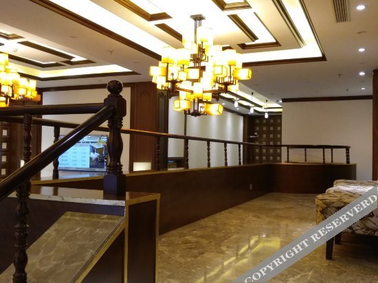 Чжанъе: Yunjin Holiday Hotel (Zhangye Wetland Park)