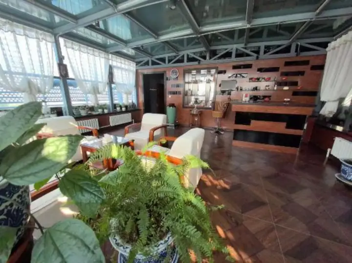Харбин: Harbin Sikaiwo Business Hotel