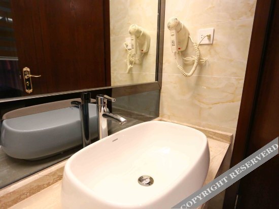 Мяньян: Huagai Town Huacheng Hotel