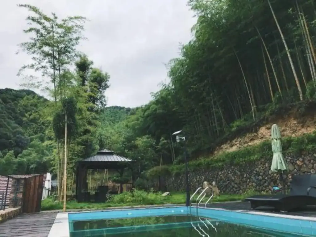 Хучжоу: Yinxian Shanju Hotel