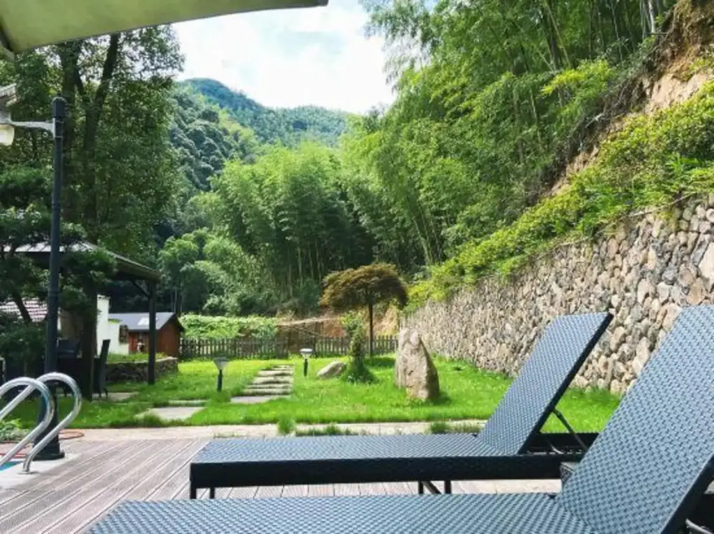 Хучжоу: Yinxian Shanju Hotel