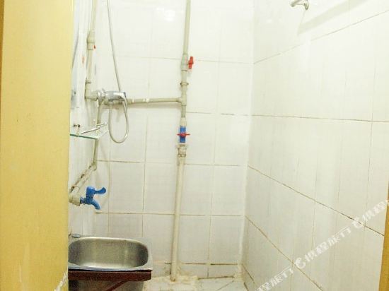 Чэнду: Kangjie Hostel