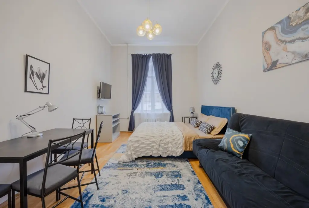 Санкт-Петербург: Moyka Lux 3 Bedrooms 10 Persons Apartments