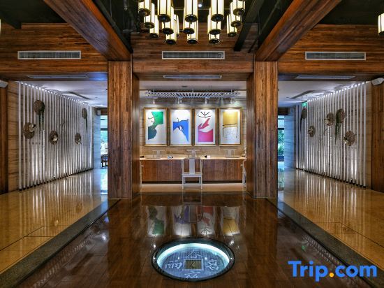 Tianchenlou Hotel — фото 1