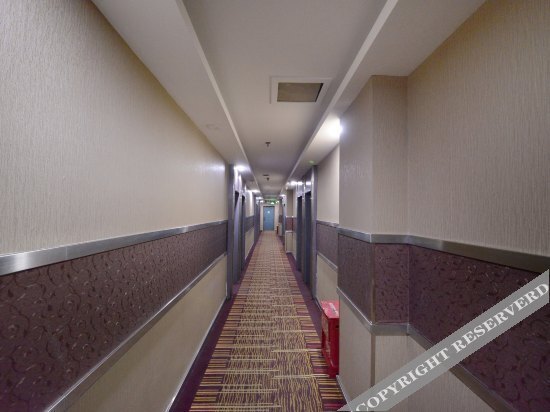 Харбин: CHUNTIANSHISHANG Boutique Hotel (Harbin Fifth Hospital Sandadongli)