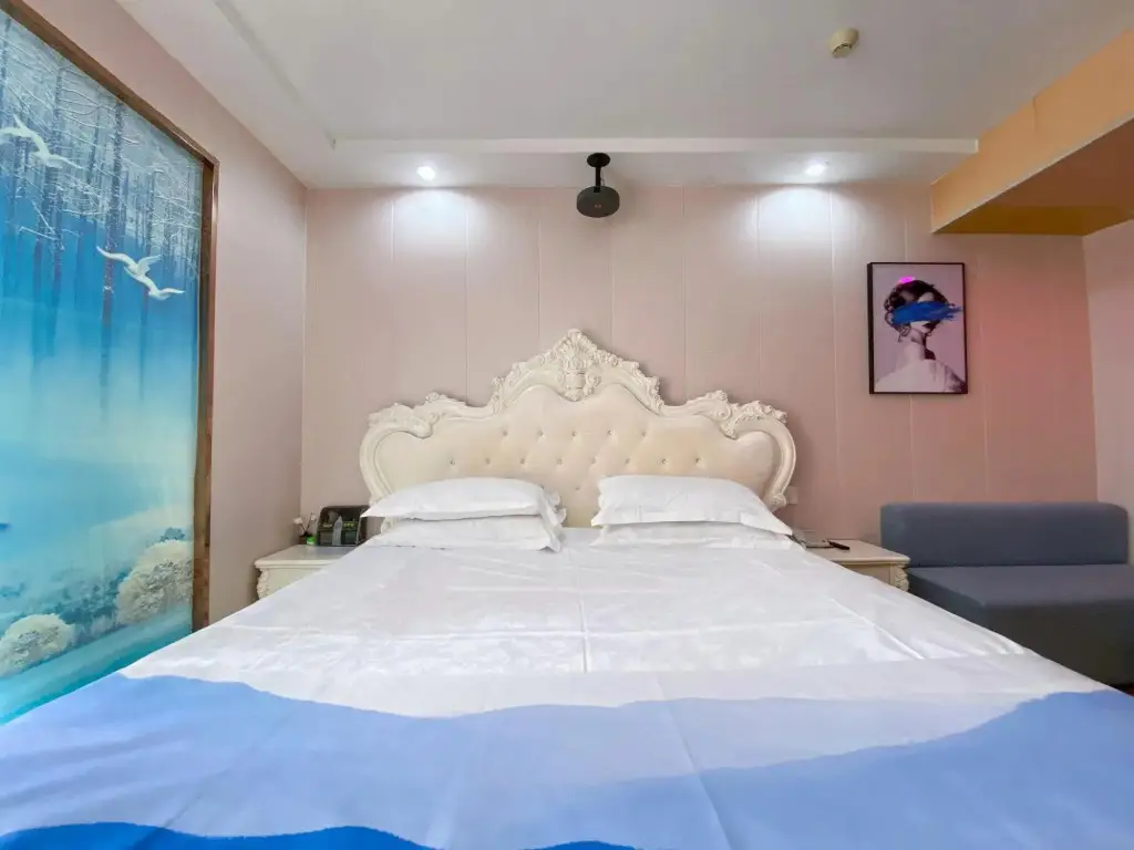 Шанхай: Homeinn Ease Hotel (Shanghai Wildlife Park Huinan Subway Station)