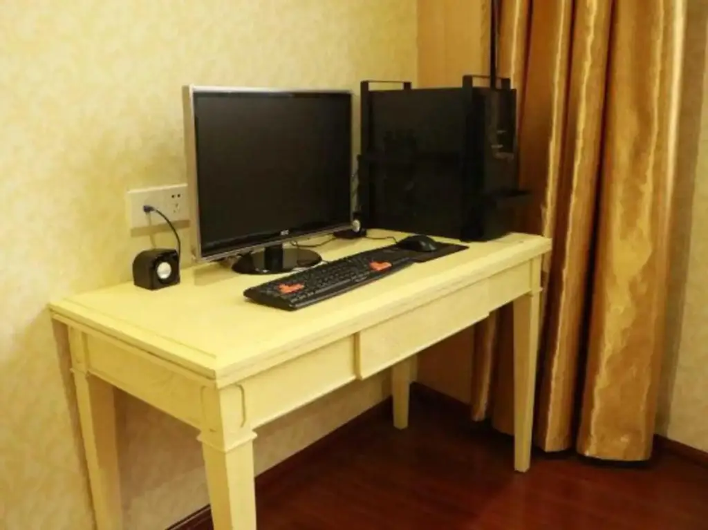 Маоминг: Harbor Holiday Hotel (Maoming High speed Railway Station Wenming Middle Road Branch)
