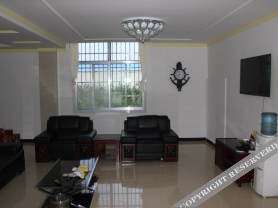 Линьи: Yijia Hotel