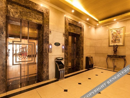 Чунцин: Yangxin Grand Hotel (Currently unavailable)