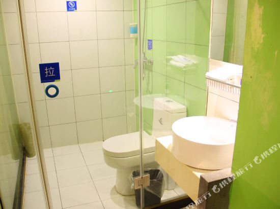 Ухань: Hanyi Chain Hotel Wuhan Liuduqiao