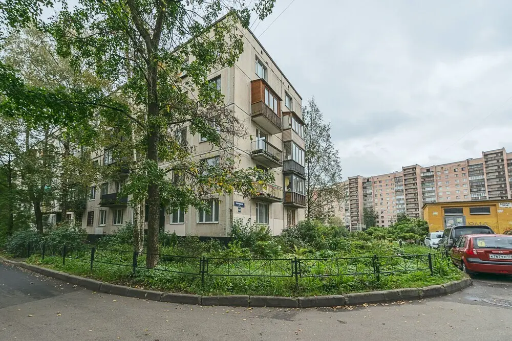 Санкт-Петербург: FlatHome24 on Tovarishcheskiy 26