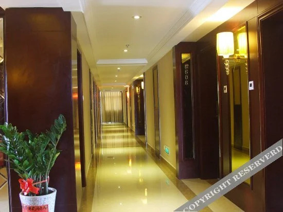 Чжанцзяцзе: Zijinghua Business Hotel