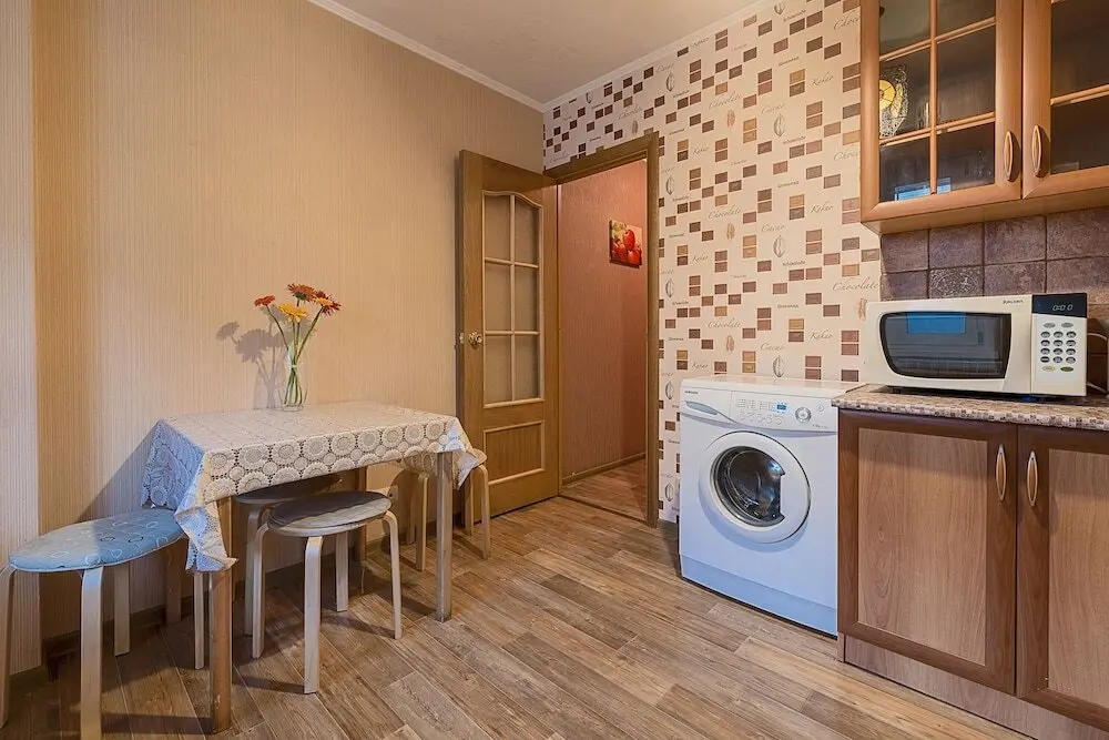 Санкт-Петербург: Апартаменты FlatHome24 у метро «Улица Дыбенко»