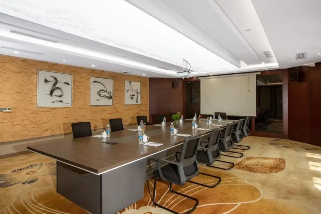 Ханчжоу: Longlin Shanju Holiday Hotel