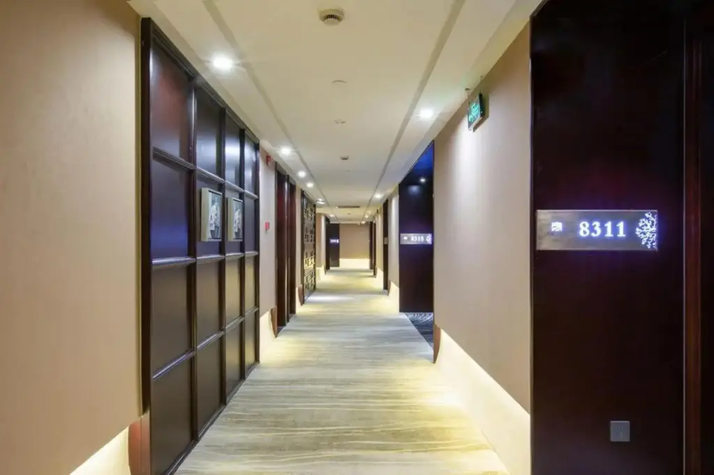 Ханчжоу: Longlin Shanju Holiday Hotel