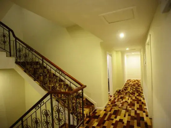 Шанхай: Yuejia Hotel (Shanghai Minhang Jiaoda)