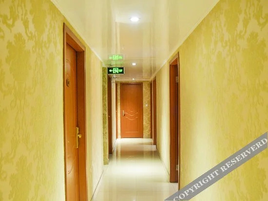 Цзясинь: Xizi Hostel