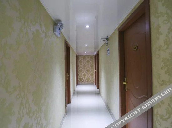 Цзясинь: Xizi Hostel