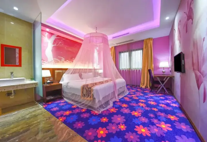 Чэнду: Huaxiang Shengshi Hotel