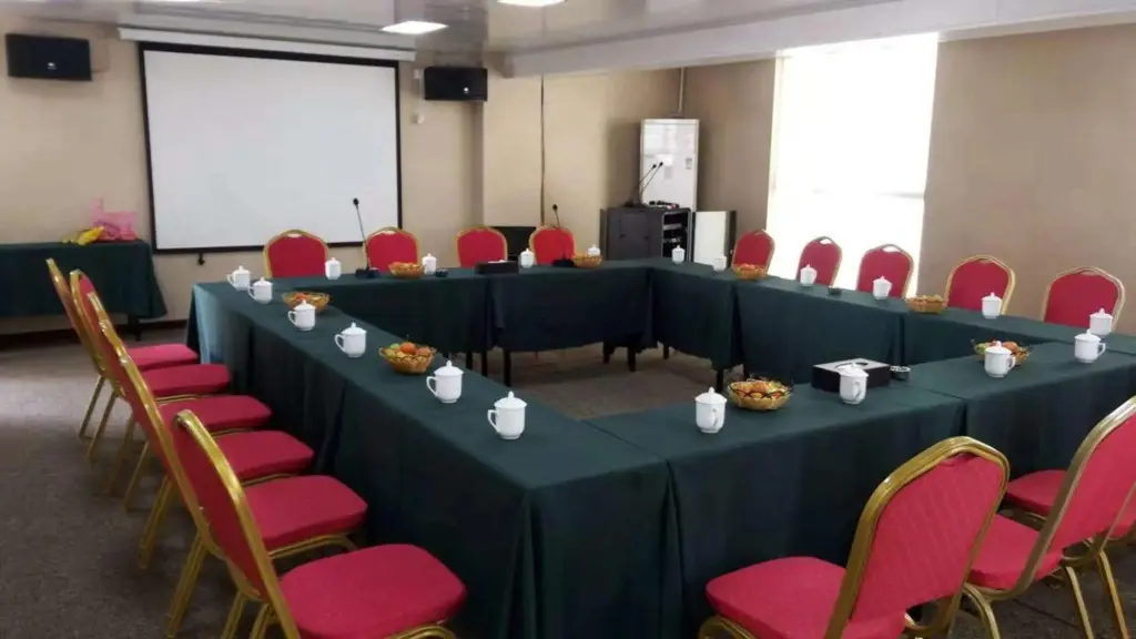 Ханчжоу: Huayue Songquan Holiday Hotel Lin'an