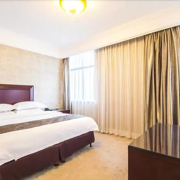 Цзясинь: Home Inn Huaxuan Select Hotel (Jiaxing Wanda Plaza Branch)