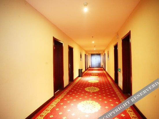 Синьчжоу: Yi Jia Business Express Hotel