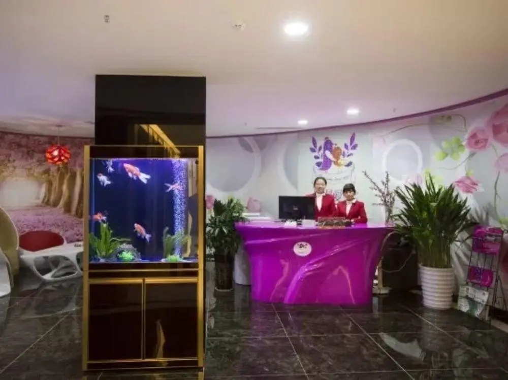 Чэнду: Romantic Love Theme Hotel