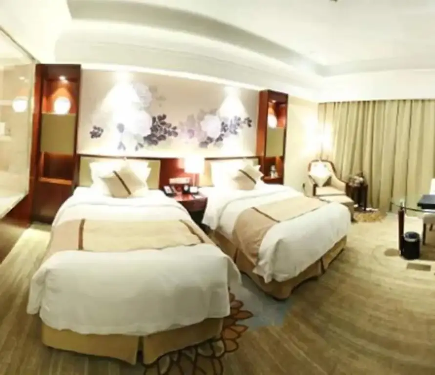 Цзиньхуа: New Century Hotel Yiwu