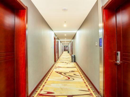 Fuyuan Hotel — фото 1