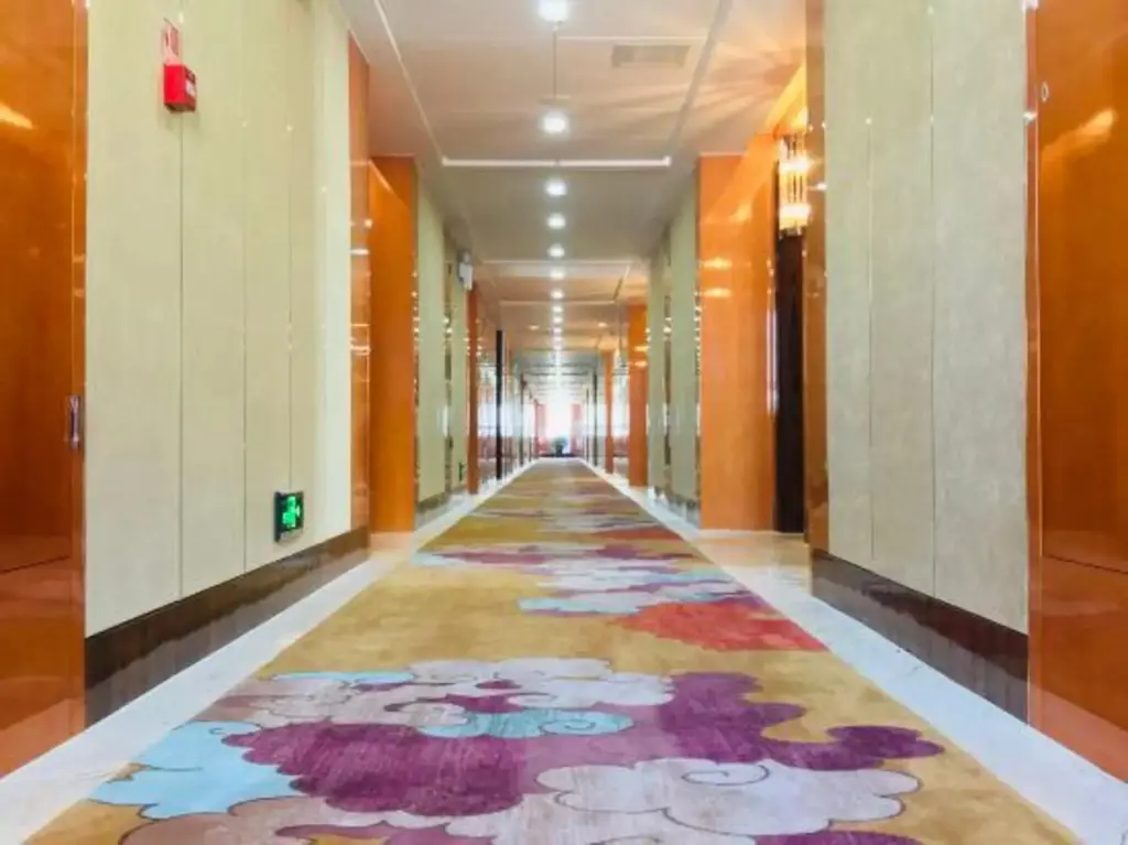 Чанцзи: Hongdu International Hotel