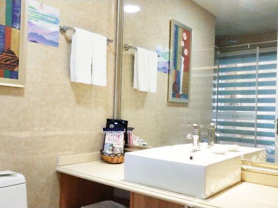 Хух-Хото: Shengjing Holiday Inn