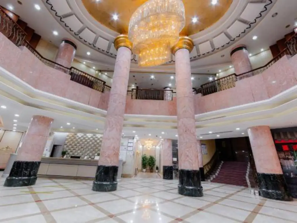 Фошань: YOUNG KING HOTEL(Foshan Nanhai Jiujiang Branch)