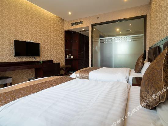 Чэнду: Haosen Hotel (Chengdu Shuangliu Airport Wanda)