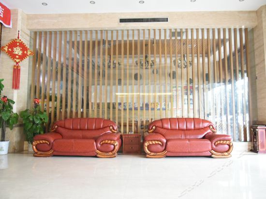 Лоуди: Kaicheng Hotel
