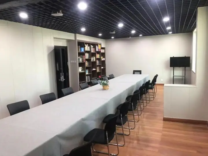 Линьи: Clarity Hotel (Yishui Bus Terminal)