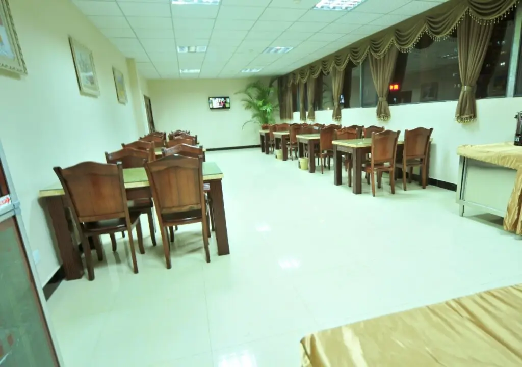 Куньмин: GreenTree Inn Kunming Chenggong University City HSR Station Shilin Street Express Hotel