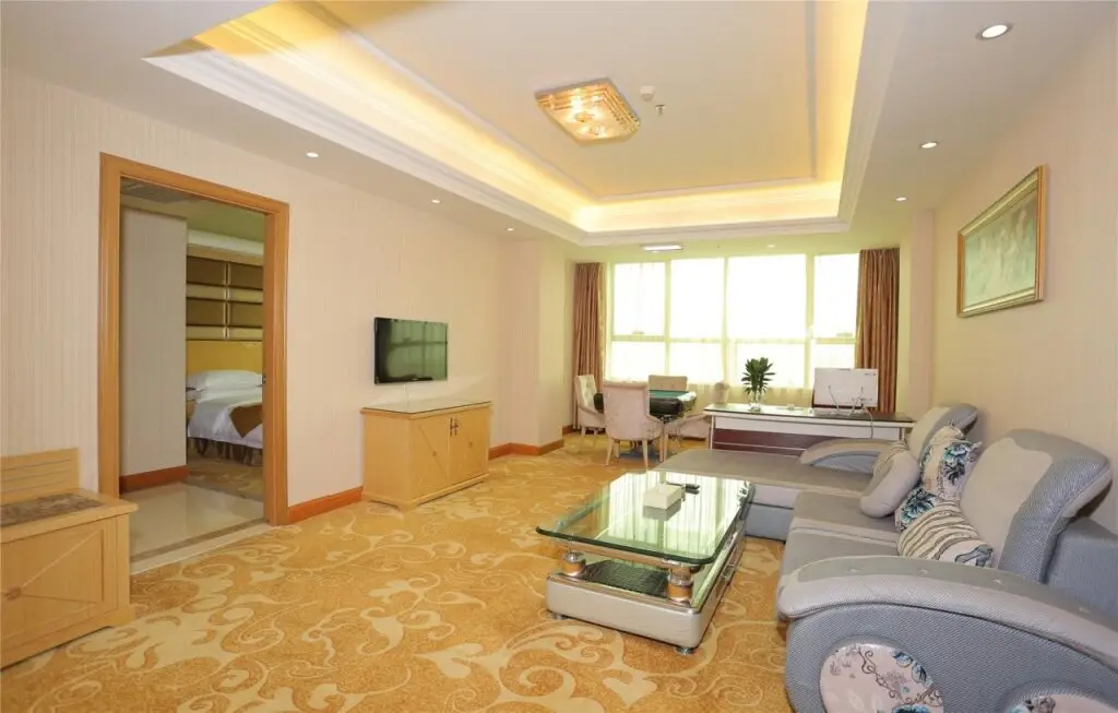 Дунгуань: Vienna Hotel