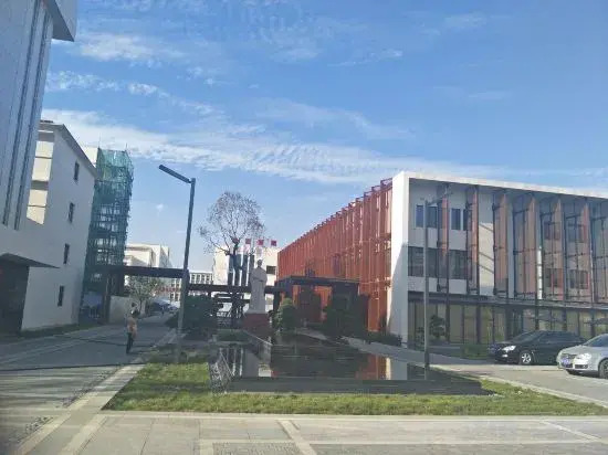 Лиаоченг: Dong'a Ajiao Culture Hotel