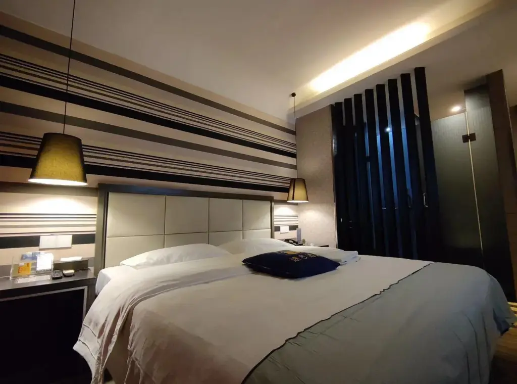 Урумчи: Super 8 Hotel Urumqi Li Yu Shan Lu